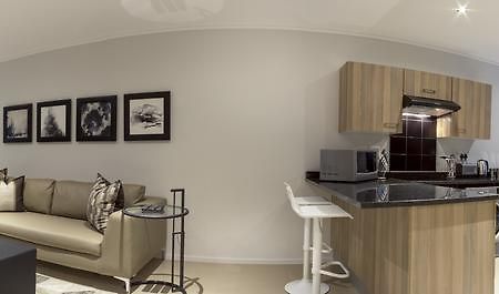 C.A.G - Upper East Side Apartment Sandton Room photo