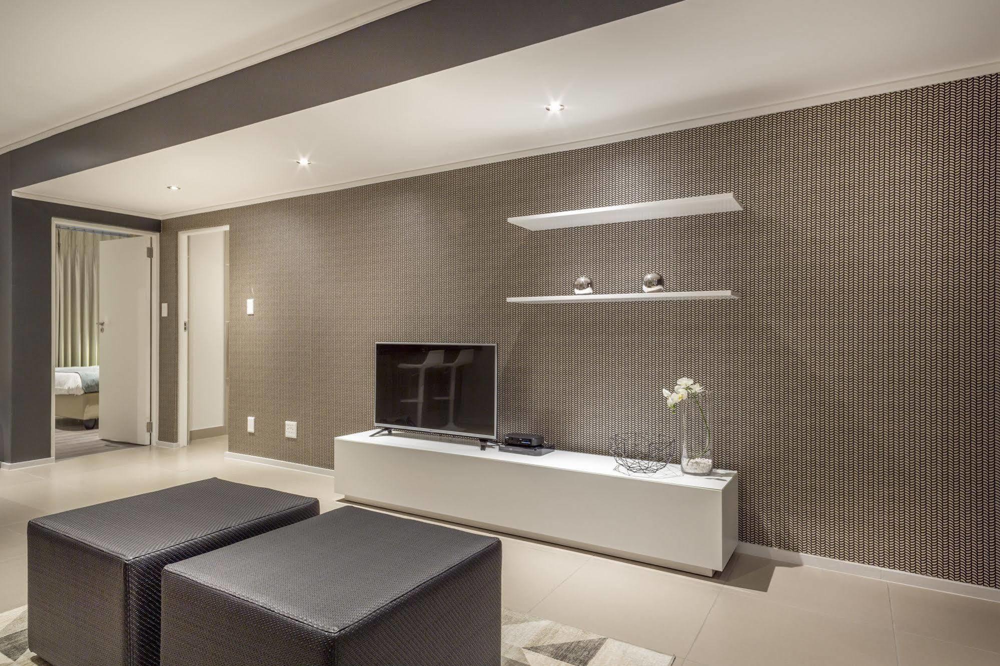 C.A.G - Upper East Side Apartment Sandton Exterior photo